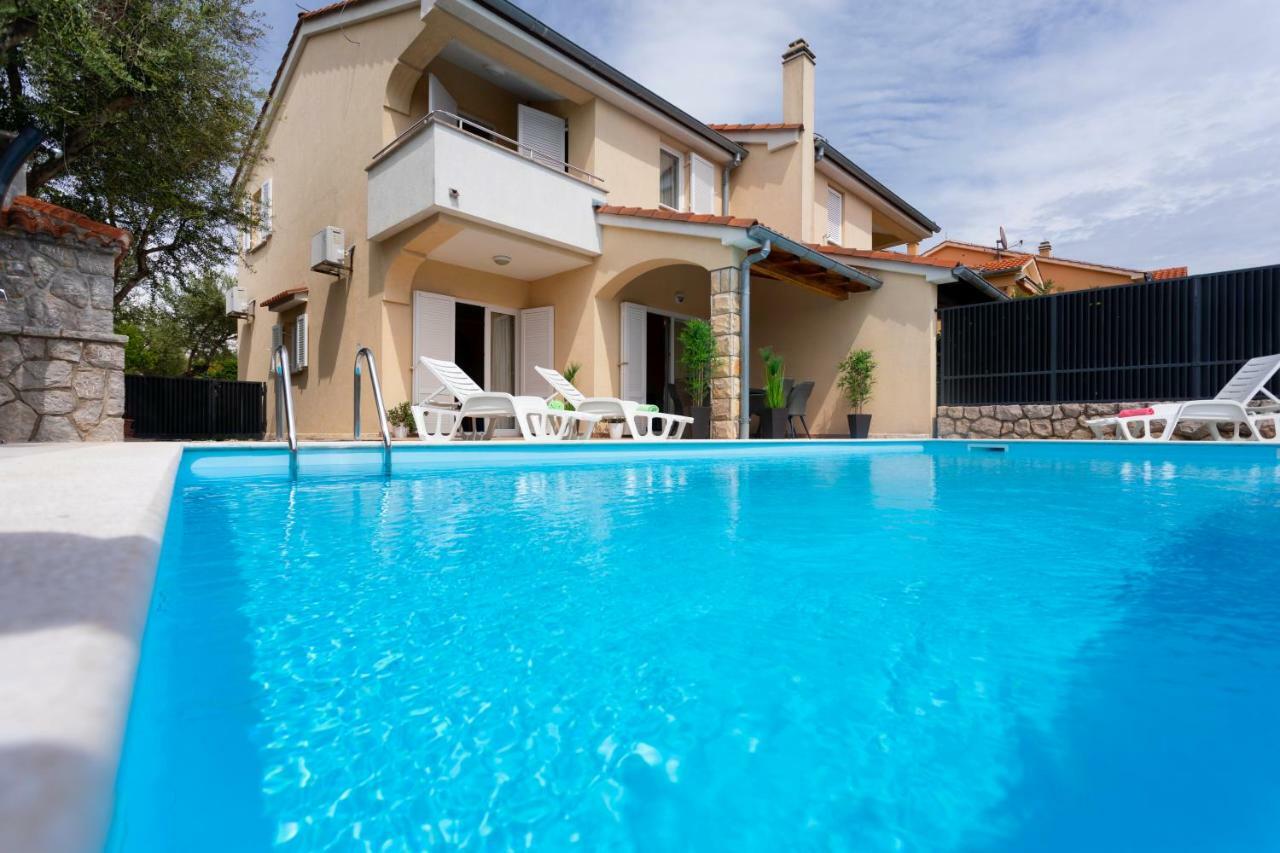 Villa Pianka Krk Town Exterior photo